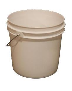 Undrilled Lid with Gasket for 6.5 Gallon Bucket - Red
