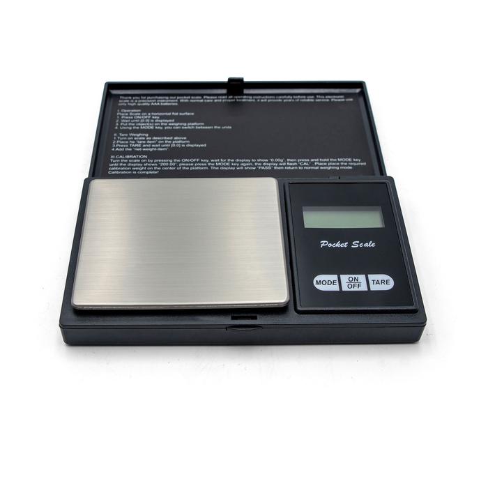 Northern Brewer Pocket scale open laying flat